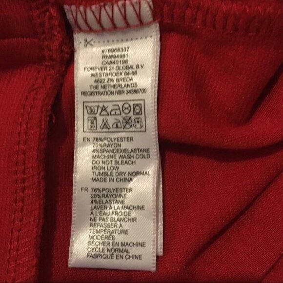 F21 Forever 21+ Plus Red Pencil stretch Skirt,3x - Picture 4 of 8